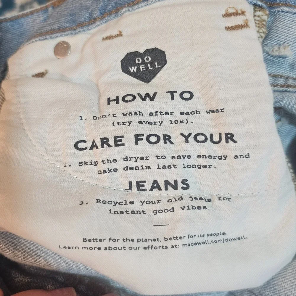 🏷️NWT Madewell Baggy Jean Shorts In Bessemund Wash - Size 23